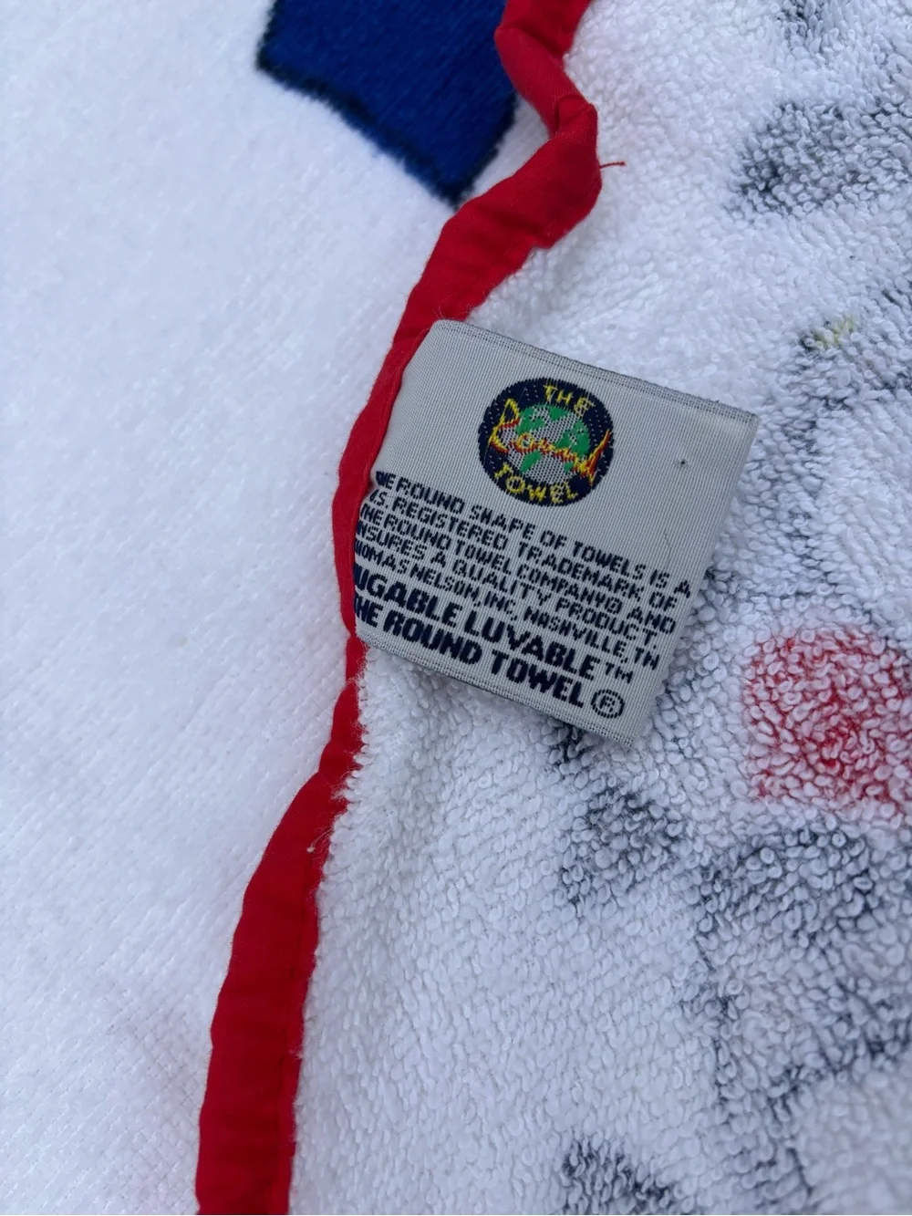 The Round Towel Kids Huggable White Elephant Print Towel Poncho